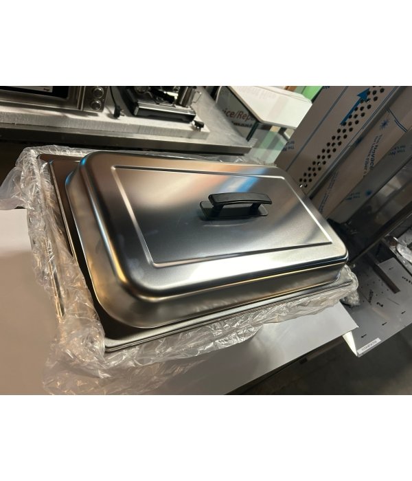 Chafing Dish set stainless steel with black handles - Image 5